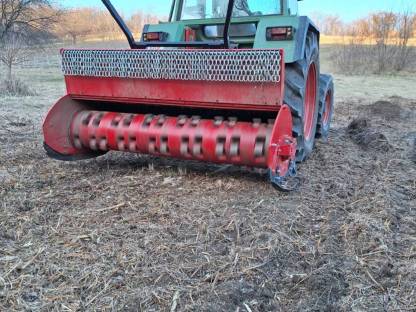 Bild 4:Forstmulcharbeiten