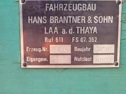 Bild 7:2-Achs Brantner Anhänger