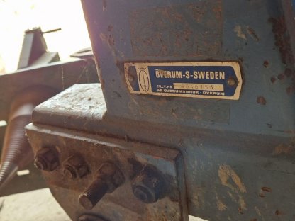 Bild 5:Pflug 4-Schar Överum