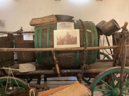 Historische Geräte zum Weinbau