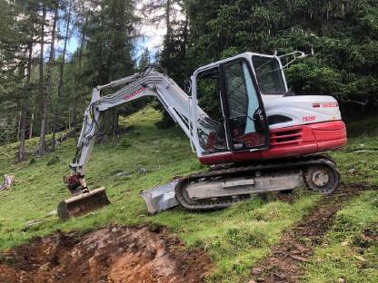 Bagger- und Forstarbeiten