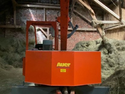 Bild 2:Auer Alleslader - Heubagger