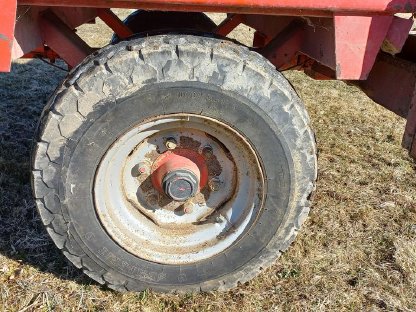 Bild 5:Mengele Miststreuer S 380