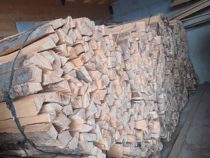 Bild 2:Brennholz