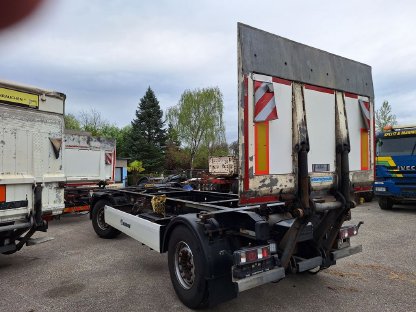 Bild 3:Anhänger Krone WAB Bj. 2014