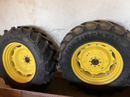 Continental AC85 - 420/85R34