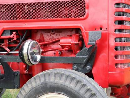 Bild 4:McCormick International B275 IHC Case Oldtimer