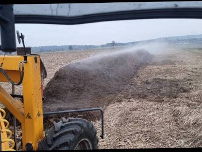 Bild 5:Lohnkompostierung