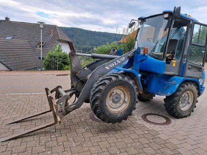 Zuverlässiger Radlader Volvo L 30 B - Z