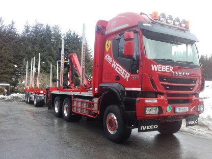 Holztransporter IVECO 6x6