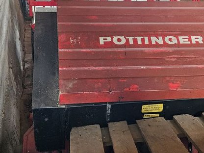 Bild 4:Ladewagen Pöttinger 15