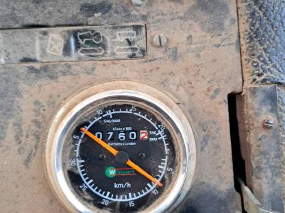 Bild 5:Steyr 768 mit Frontlader