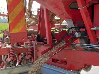 Bild 5:Direktsaatsämaschine Gaspardo Gigante 600