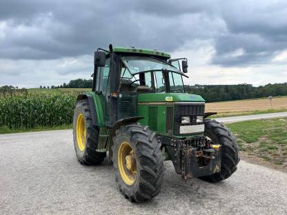 John Deere 6100