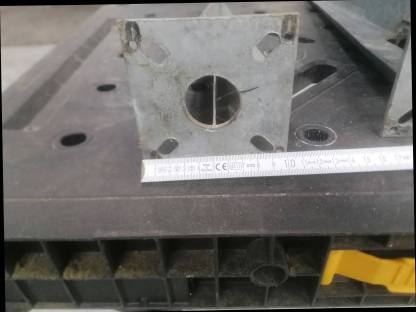 Bild 2:6 Stk. Einschlagbodenhülsen