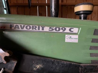 Traktor Fendt Favorit 509