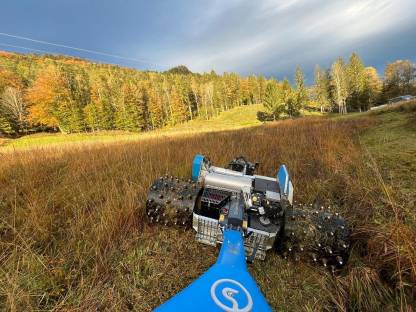 Bild 5:Mäh- und Mulcharbeiten