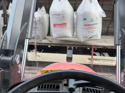 Bild 3:Granulat Meerkalk, CaCO3 95 %, Kalkung, Schwefel SO3 45 %