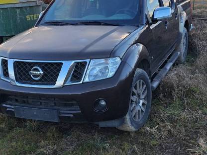 Nissan Navara D40