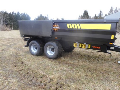 Bild 9:Muldenkipper Baukipper Schotterkipper