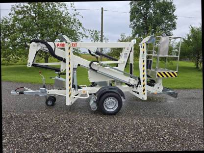 Bild 4:Anhängerbühne Matilsa Parma 12t