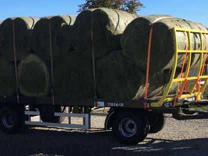 Metal-Fach T014/2 Drehschemel-Ballenwagen, Ballentransporter