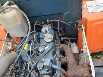 Bild 9:Kubota B1702 Kleintraktor