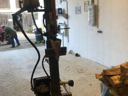 Bild 3:Holzspalter