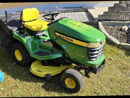 John Deere X300R Aufsitzmäher Rasentraktor Aufsitzrasenmäher