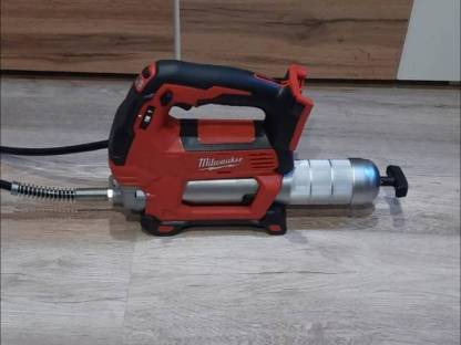 Milwaukee M18 Fettpresse Akku NEU