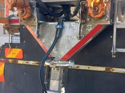 Bild 3:Springer Salzstreuer AS 150 2.2 DB Ew