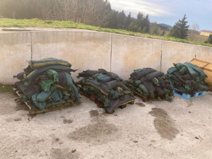 Bild 5:Futterschieber, Mähwerk, Silosäcke, Ferguson 135