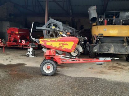 Bild 9:Schneidwerk MacDon FD60