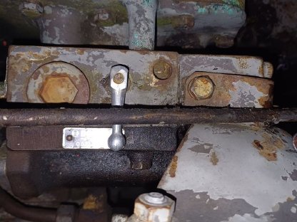 Bild 3:Hydraulik Steyr T190 komplett