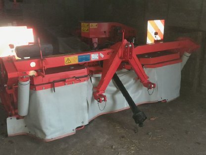 Bild 3:Frontmähwerk Kuhn GMD 802F-FF