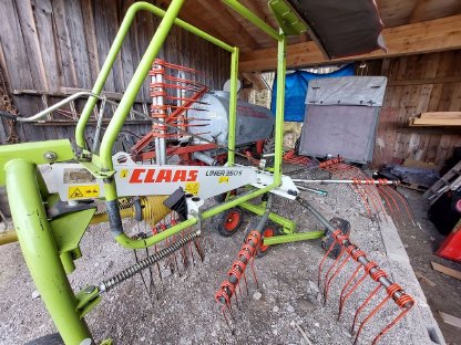 Schwader CLAAS Liner 350S