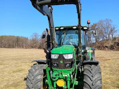 John Deere 6105R