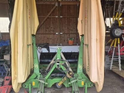 Krone 9140 und 32P