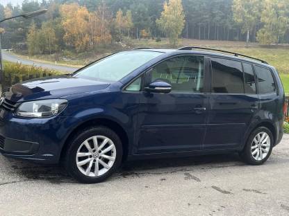 Verkaufe VW Touran 1,6 TDi Trendline ohne Blue Motion