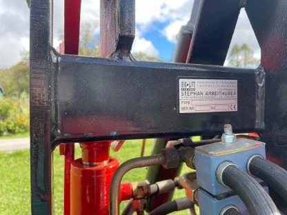 Bild 5:BIG LIFT 3-Punkt Lader