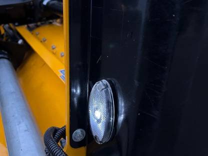 Bild 3:Müthing Front-Heck-Mulcher