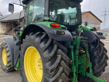 Bild 3:John Deere 6140 R