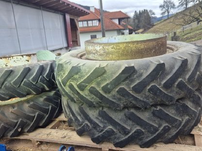 Bild 4:Zwillingsräder passend Steyr 8055