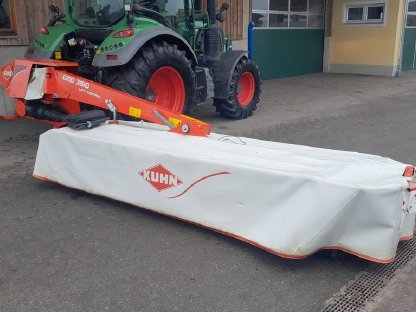 Bild 6:Frontmähwerk Kuhn GMD 802F-FF