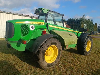 John Deere 3415