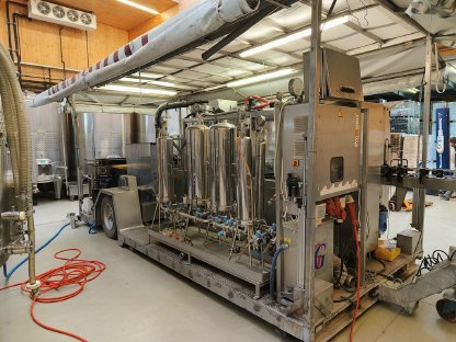 Bild 5:Mobile Füllanlage auf 2 Hänger aufgebaut