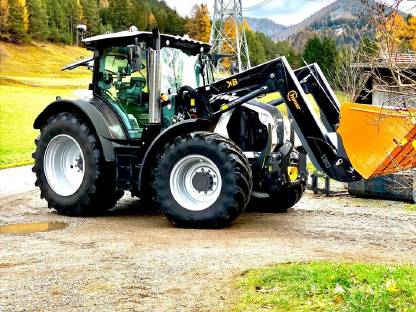 CLAAS ARION 550 Cmatic