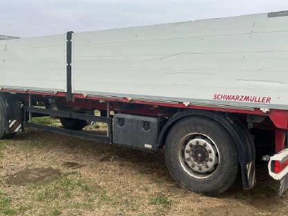 Bild 2:2 Stk. Ballenwagen/Kistenwagen, Schwarzmüller 7,2 m
