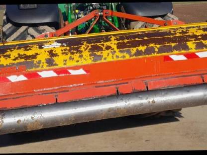 Bild 4:Mulcher Omarv TSR 300, Mörba SHL 320