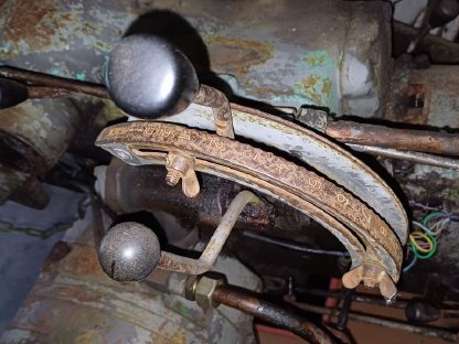 Bild 2:Hydraulik Steyr T190 komplett